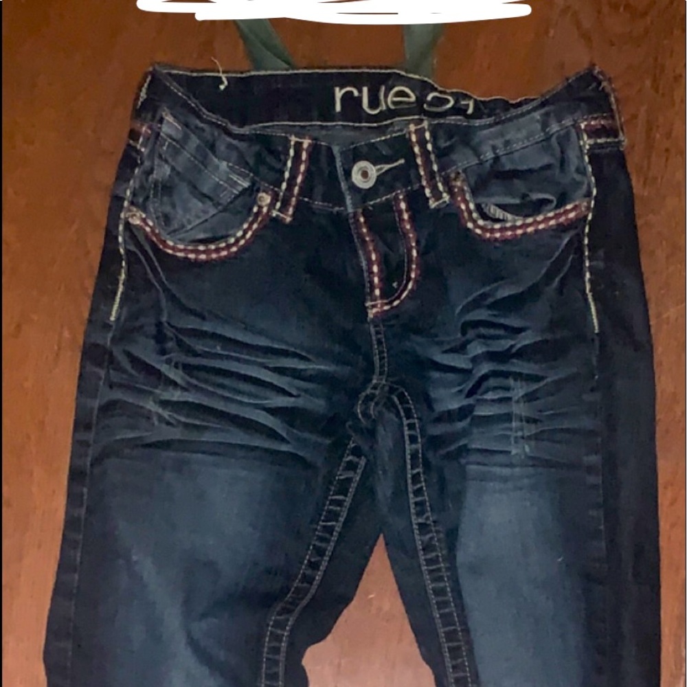 Jeans